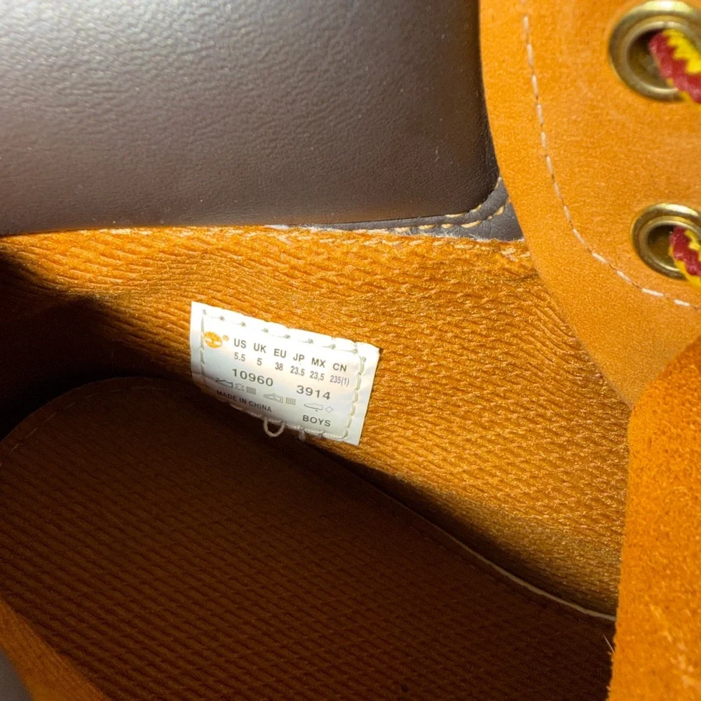 Timberland Boots - Picture 5 of 5